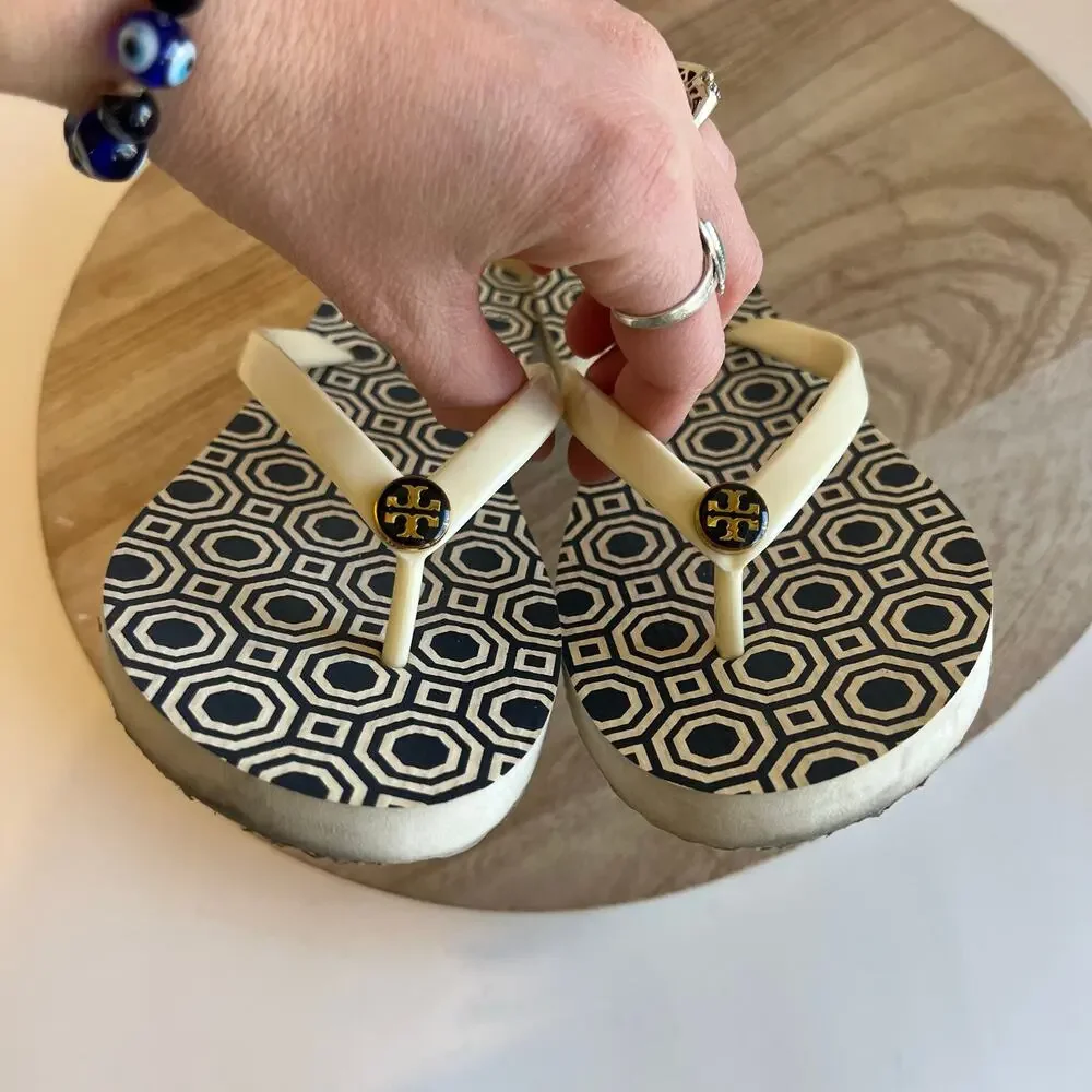 Tory Burch Blue & White Pattern Embellished Logo Flip Flop Sandal Size 6